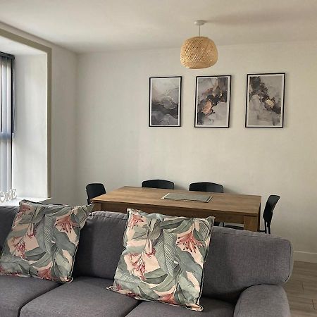 Kilaturley House Apartment Суинфорд Екстериор снимка