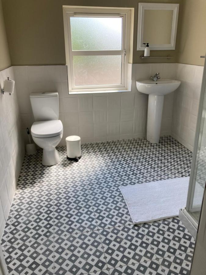Kilaturley House Apartment Суинфорд Екстериор снимка