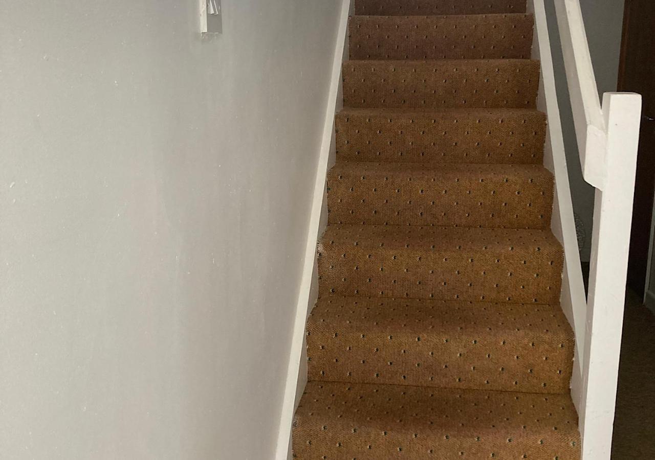 Kilaturley House Apartment Суинфорд Екстериор снимка